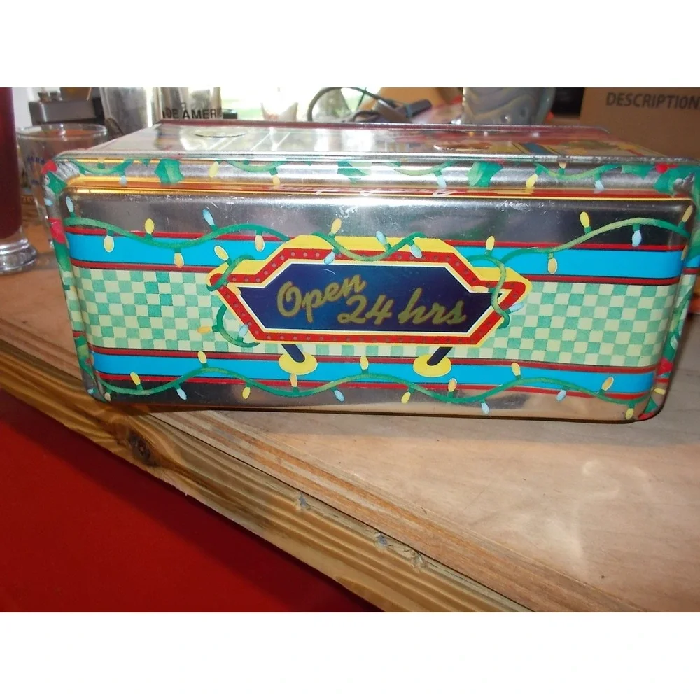 Vintage 1996 M&Ms Christmas Village Series Diner Tin Canister Limited Edition 04
